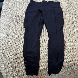 Lululemon  navy blue leggings with pockets